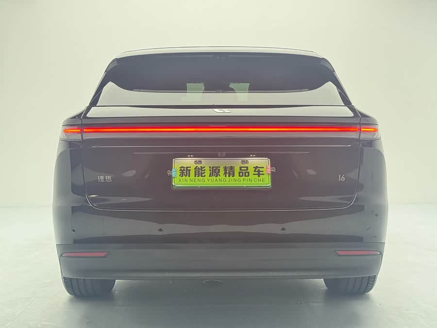 理想汽车 理想i6 2025 汽车图片 #7