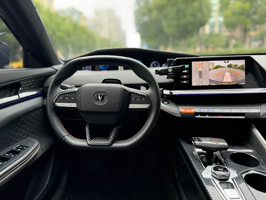 Changan UNI-V 2023 immagine di auto #7