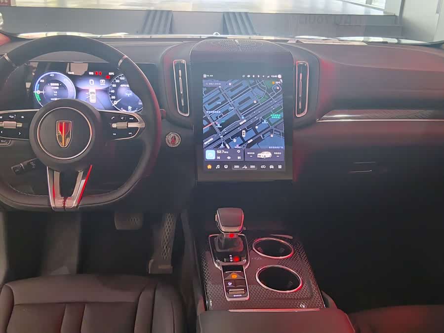 HongQi HS3 PHEV 2024 #7 HongQi HS3 PHEV 2024 car image #7