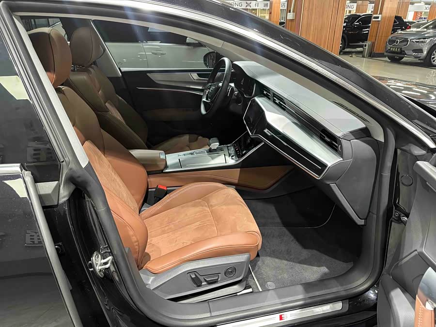 Audi A7L 2024 #7 Audi A7L 2024 car image #7