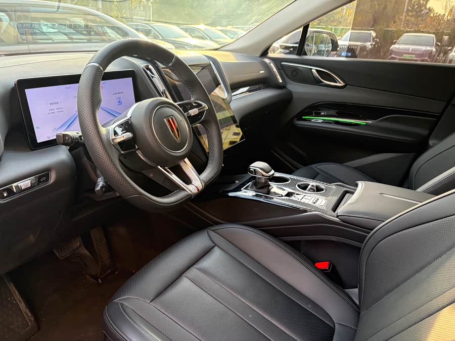 HongQi HS3 PHEV 2024 #7 HongQi HS3 PHEV 2024 car image #7