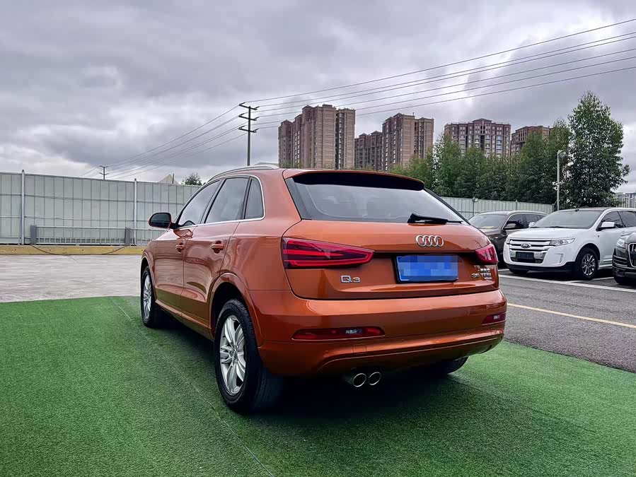 Audi Q3 2014 car image #7