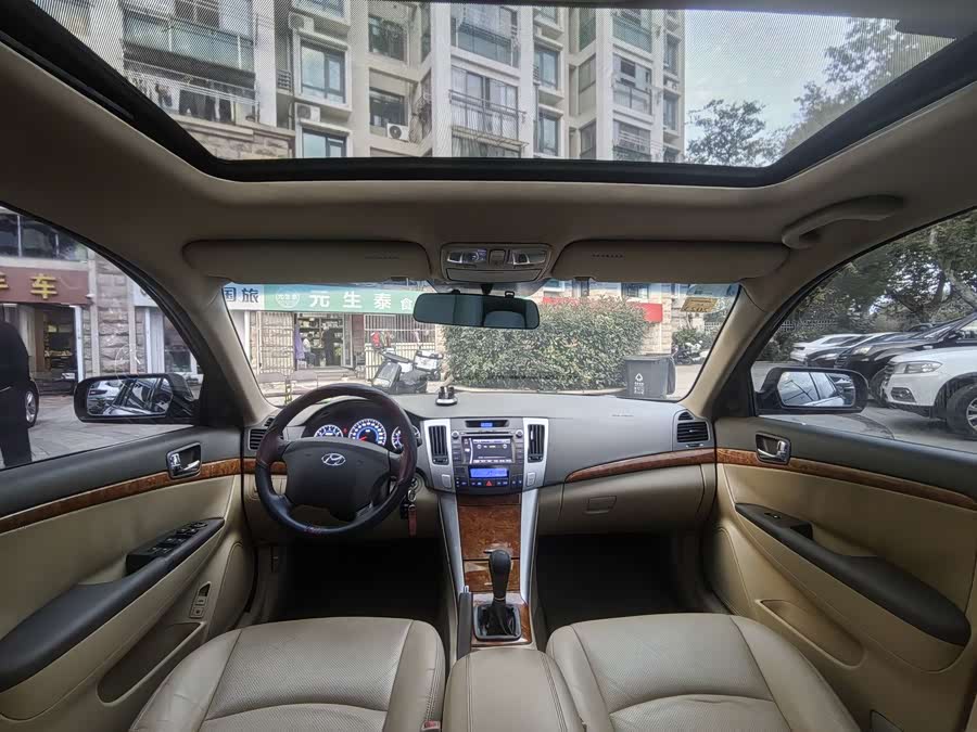 Hyundai Sonata NFC 2012 car image #7