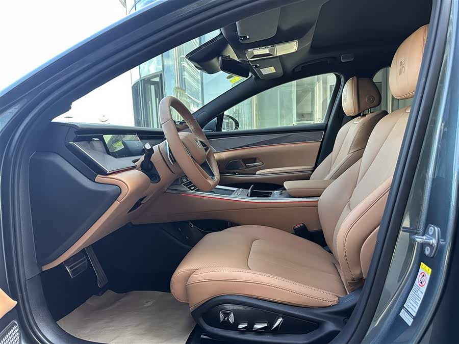 BYD HanL 2025 صورة سيارة #7