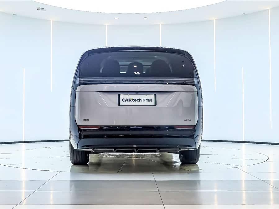 理想汽车 理想MEGA 2024 汽车图片 #7