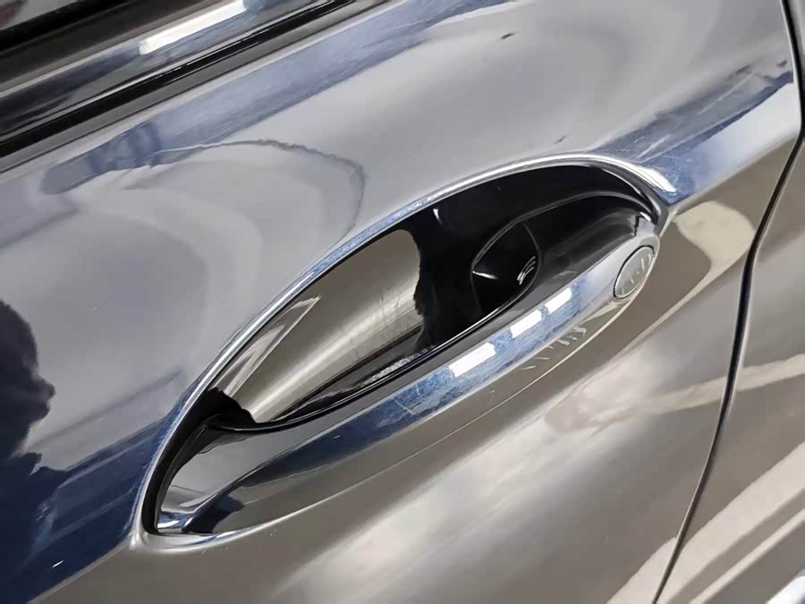 Volkswagen Bora Classic 2023 immagine di auto #7