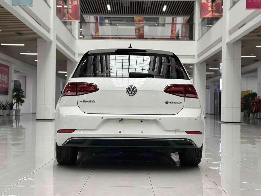 Volkswagen Golf Pure Electric 2021 imagen de coche #7