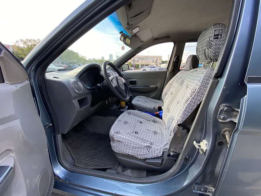 五菱汽车 五菱宏光 2013 汽车图片 #7