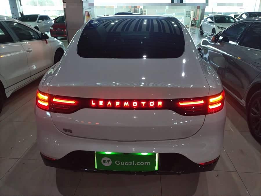 零跑汽车 零跑C01 2022 汽车图片 #7