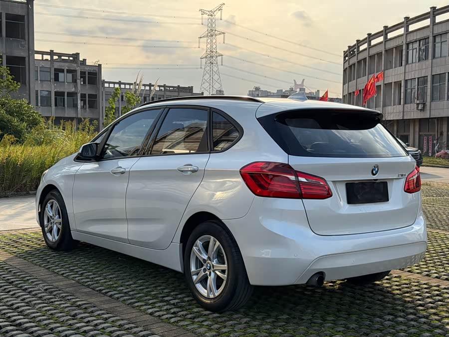 BMW 2 Series Tourer 2016 car image #7