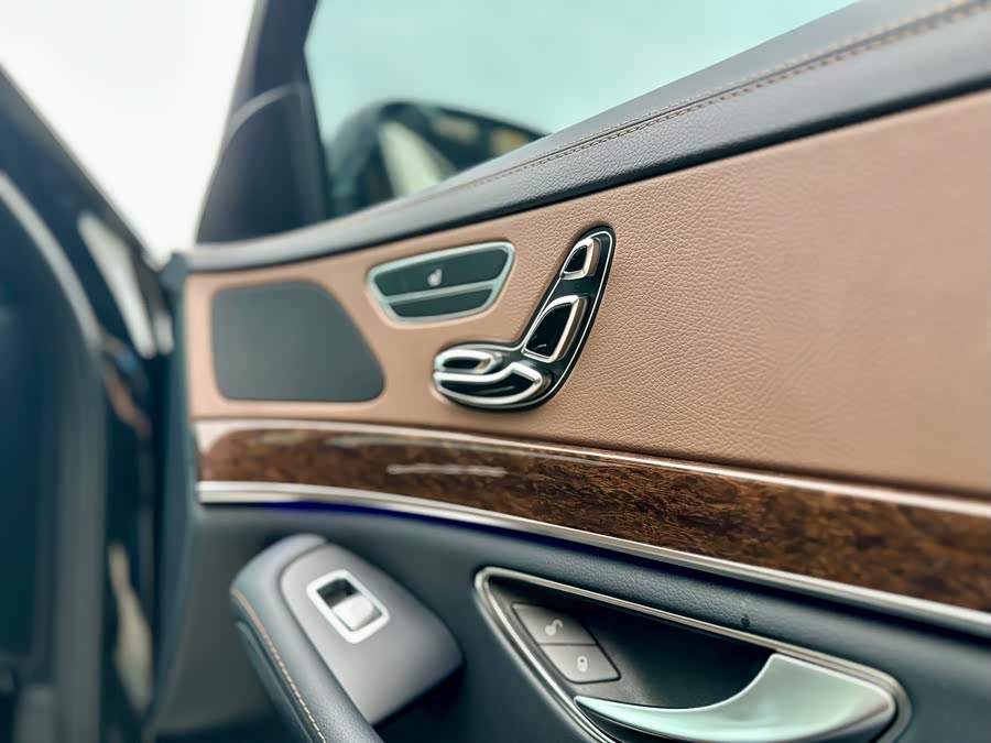 Mercedes-Benz S Class 2016 изображение автомобиля #7