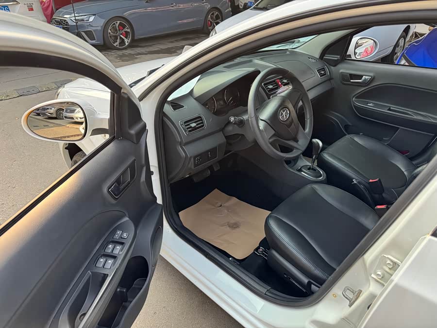 JAC 2017 #7 JAC 2017 car image #7