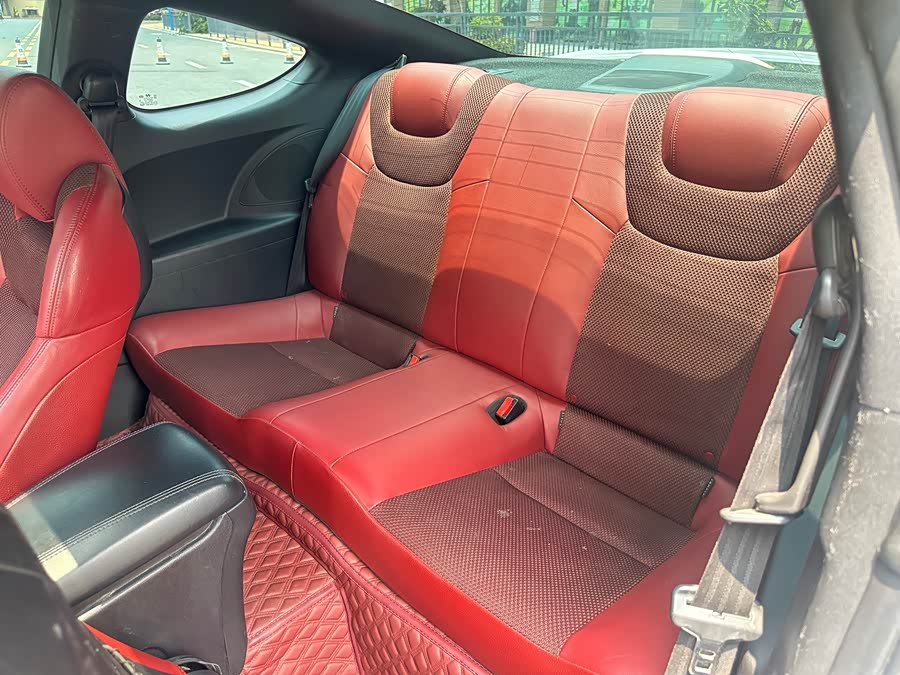 Hyundai Rohens-Coupe 2015 car image #7