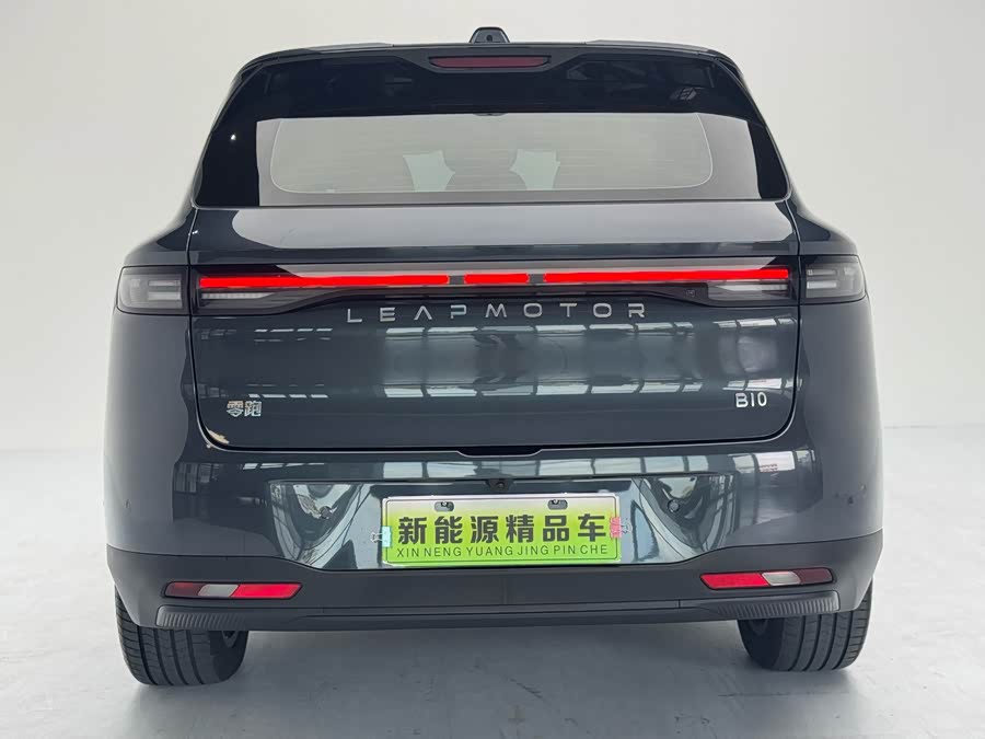 零跑汽车 零跑B10 2025 汽车图片 #7