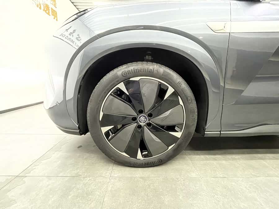BYD Tang L 2025 image de voiture #7
