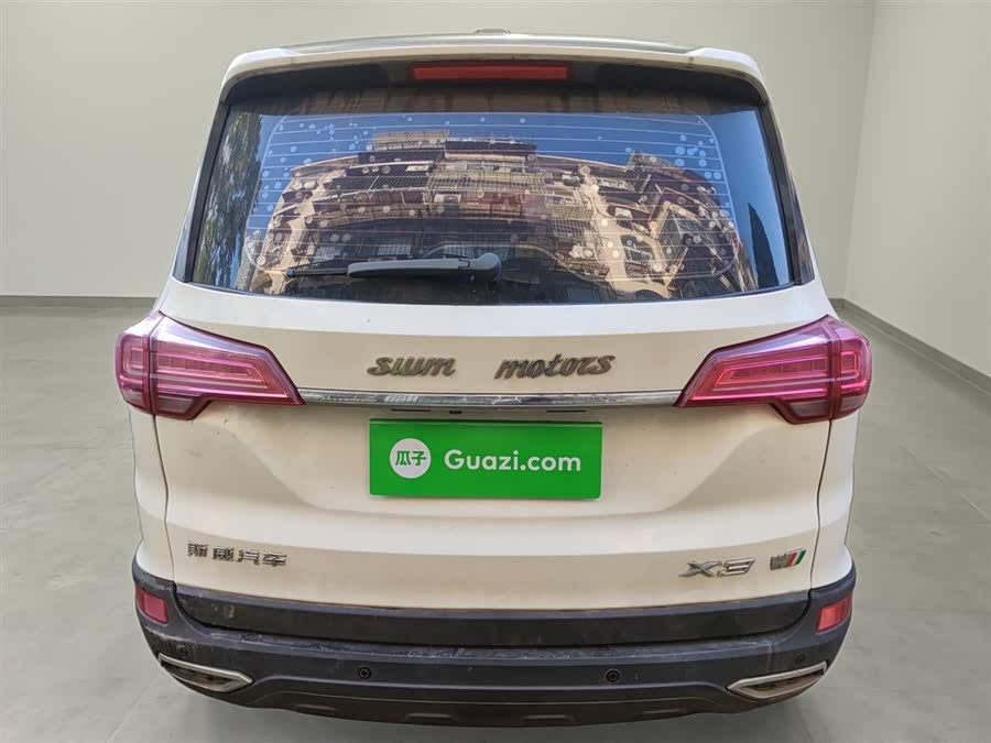 SWM X3 2019 imagen de coche #7