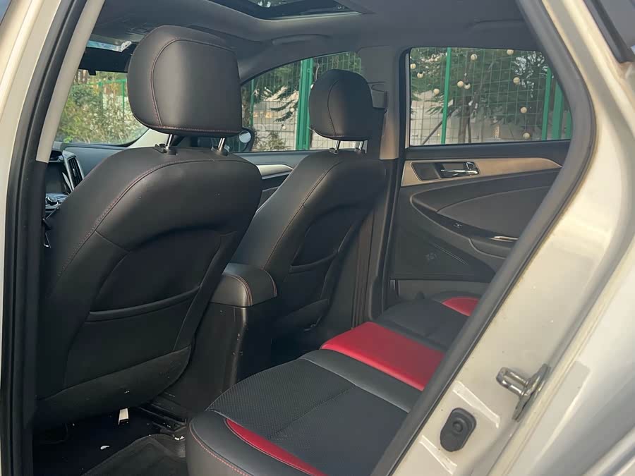 Changan Eado XT 2016 #7 Changan Eado XT 2016 immagine di auto #7