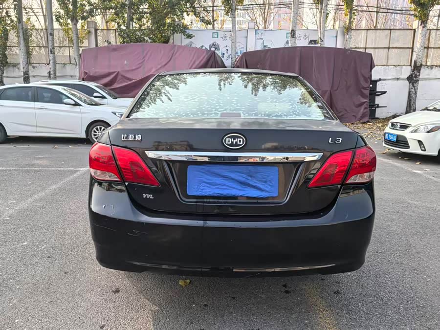 BYD L3 2012 immagine di auto #7