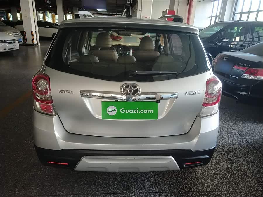 Toyota Reiz 2015 immagine di auto #7