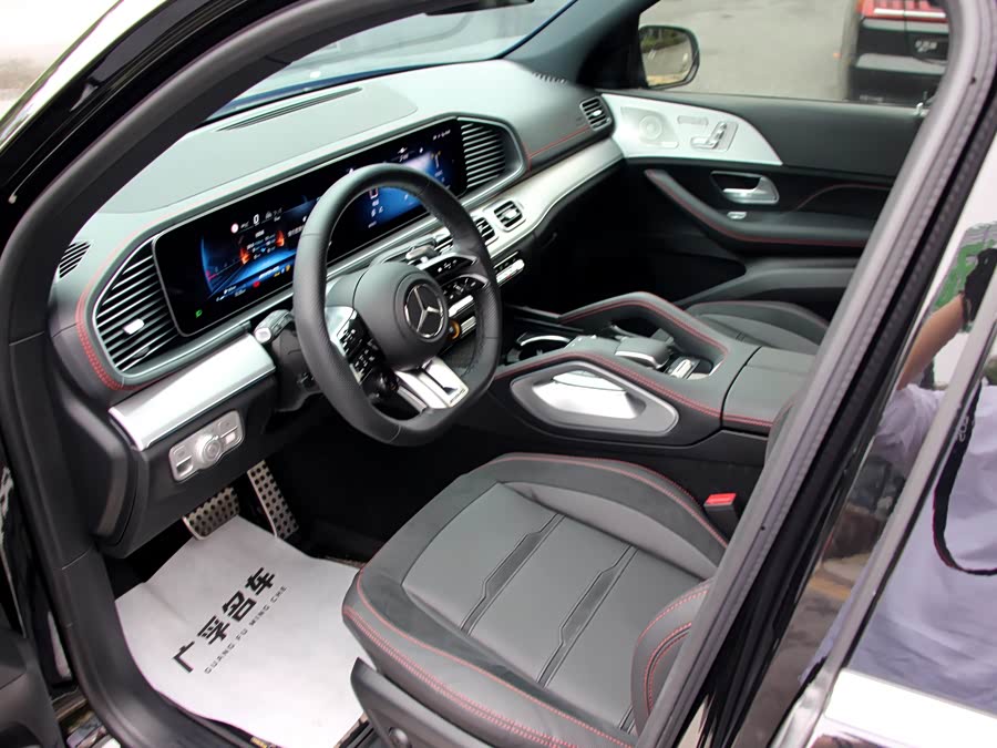 Mercedes-Benz GLE AMG 2025 immagine di auto #7