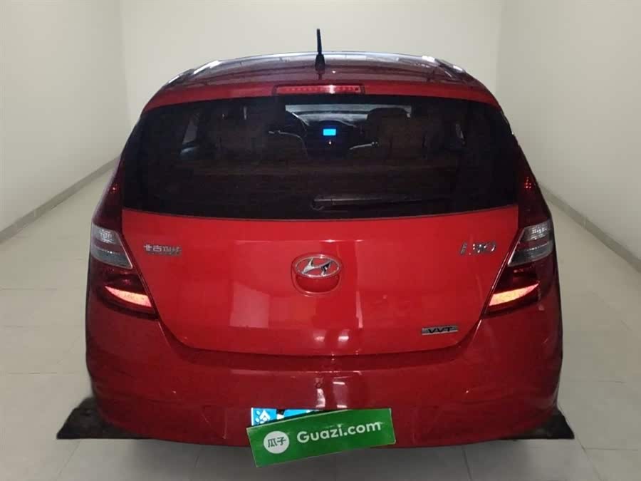 Hyundai i30 2010 #7 Hyundai i30 2010 car image #7