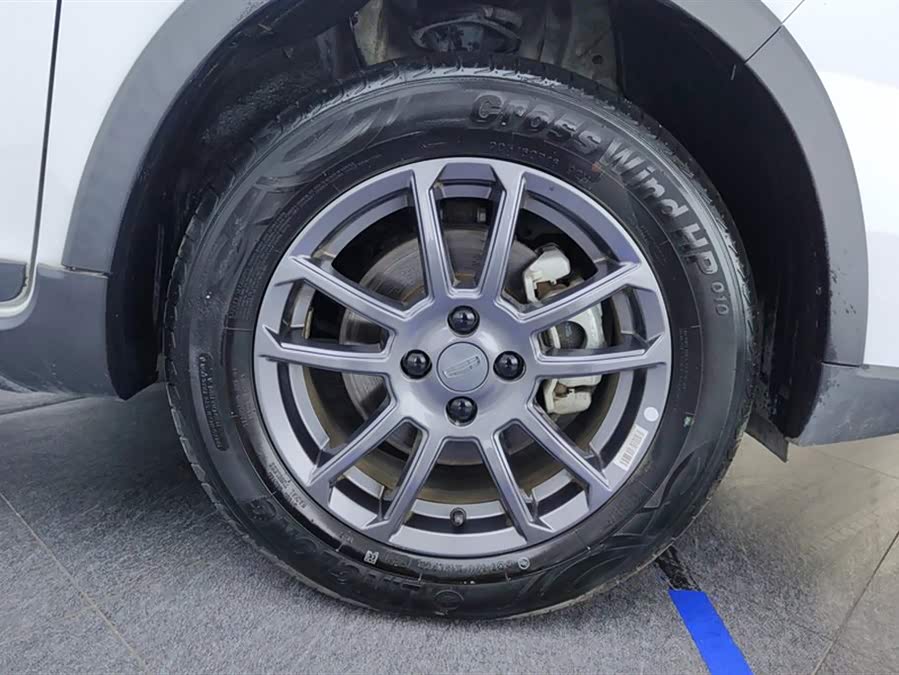 GEELY Vision X3 2021 car image #7