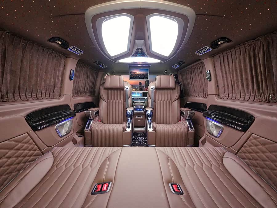 Mercedes-Benz Vito 2025 car image #7