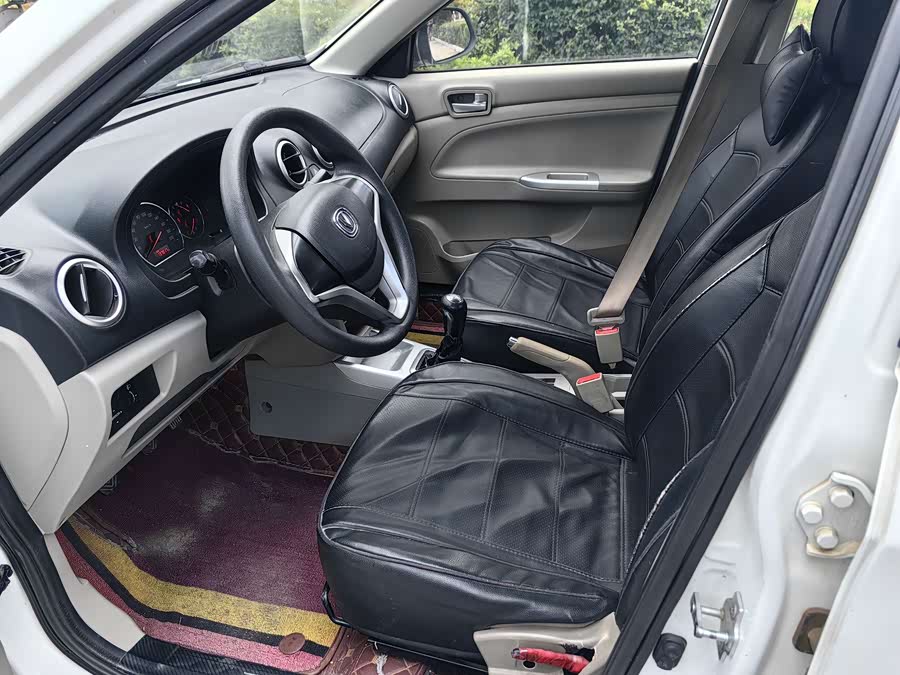 长安 悦翔V3 2017 汽车图片 #7