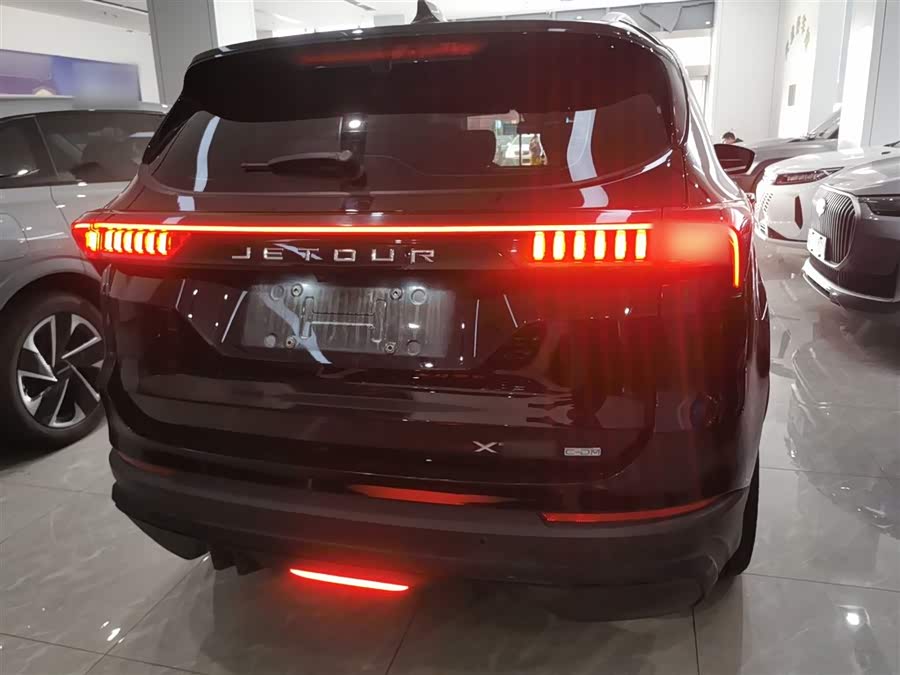 Jetour X70 C-DM 2024 car image #7