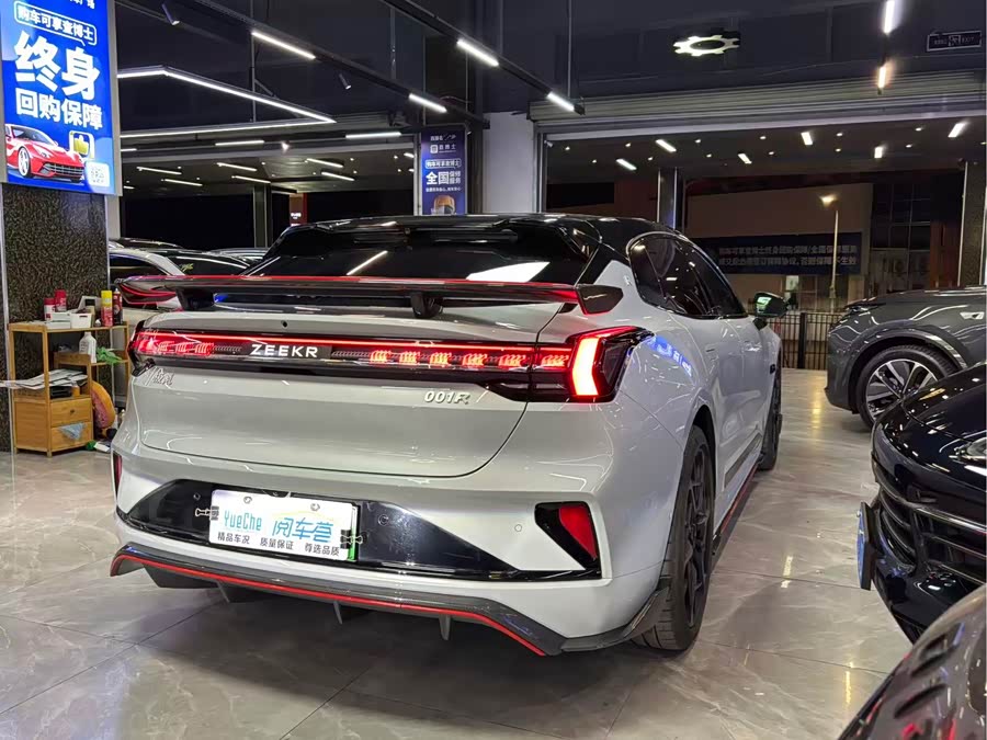 极氪 极氪001 FR 2024 汽车图片 #7
