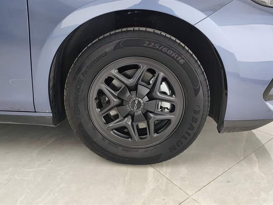 BYD Seal 05 DM-i 2025 immagine di auto #7