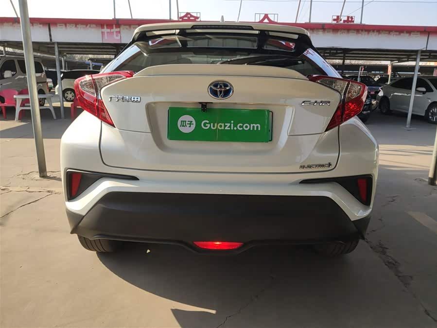 Toyota C-HR EV 2021 immagine di auto #7