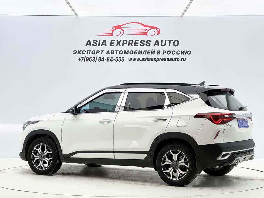 Kia Stonic 2022 car image #7