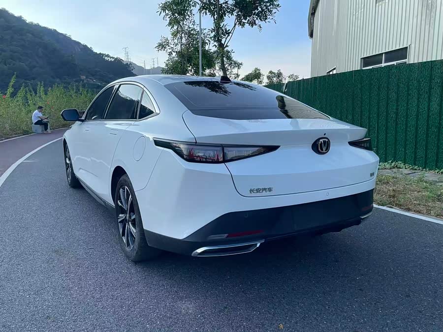 Changan Lamore 2023 car image #7