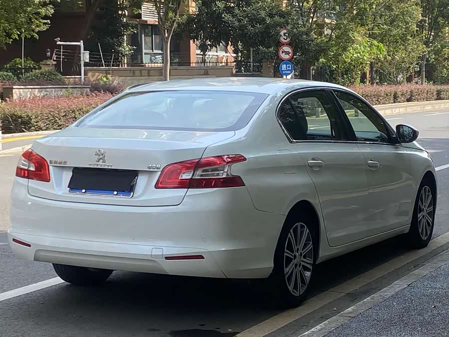 Peugeot 408 2014 car image #7