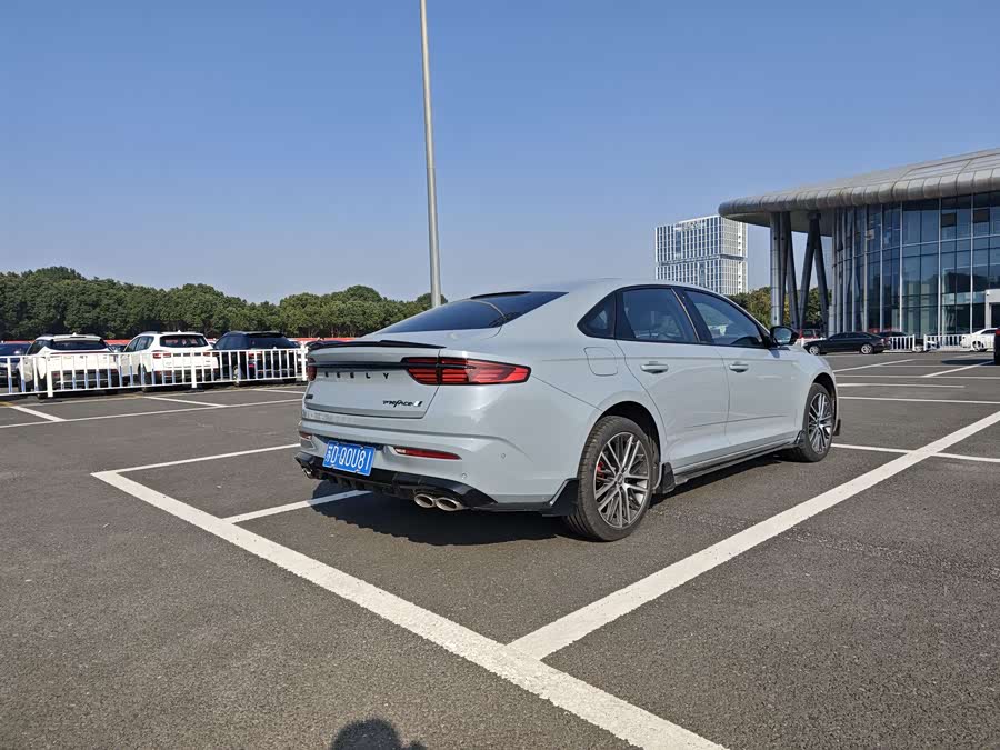 GEELY Preface 2025 изображение автомобиля #7