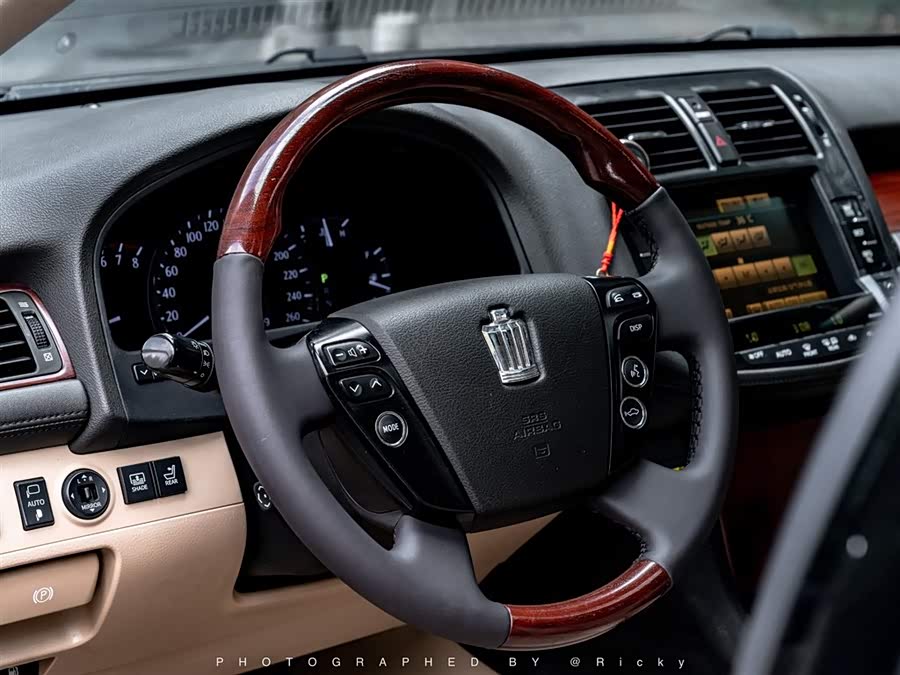 丰田 皇冠 2009 汽车图片 #7