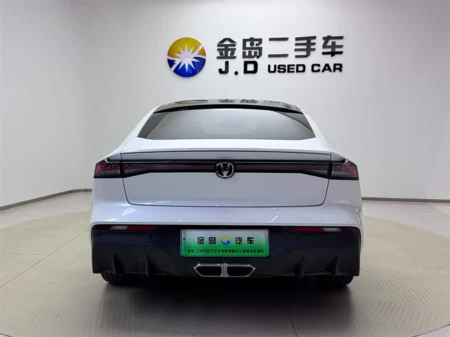 Changan UNI-V iDD 2024 car image #7