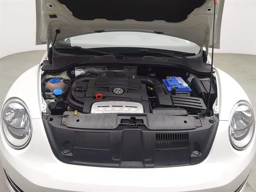 Volkswagen 2014 car image #7