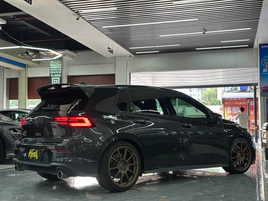 Volkswagen GolfGTI 2022 car image #7