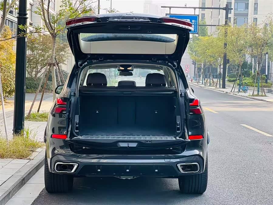 BMW X5 2025 صورة سيارة #7