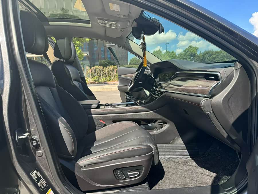 GAC Trumpchi GA8 2020 #7 GAC Trumpchi GA8 2020 car image #7