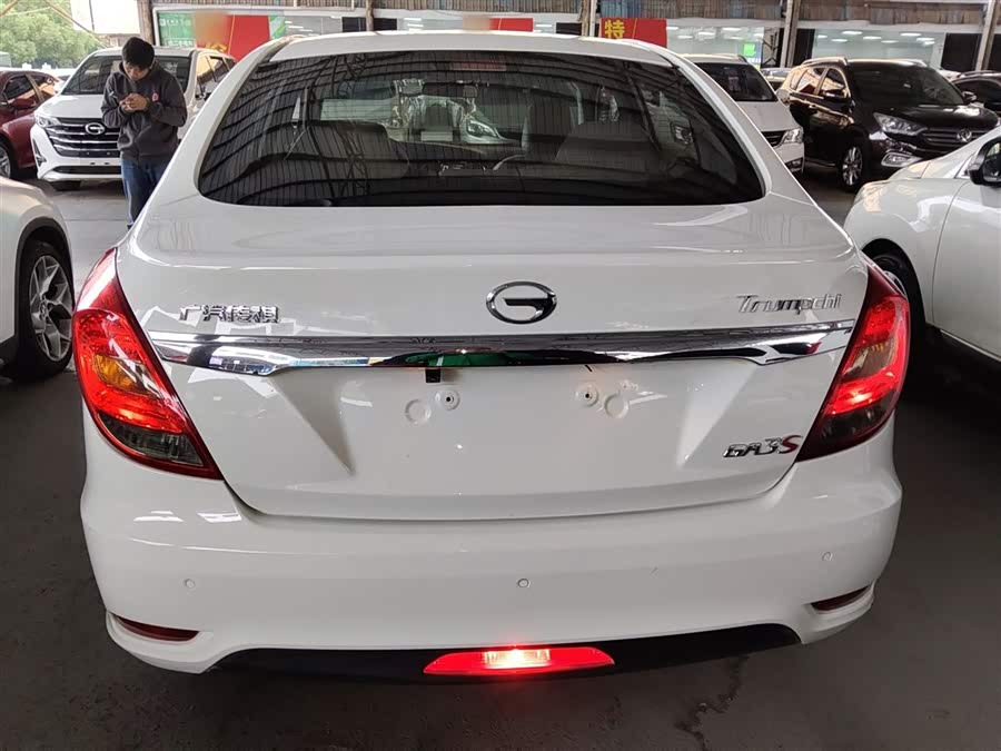 GAC Trumpchi GA3S 2015 #7 GAC Trumpchi GA3S 2015 imagem de carro #7
