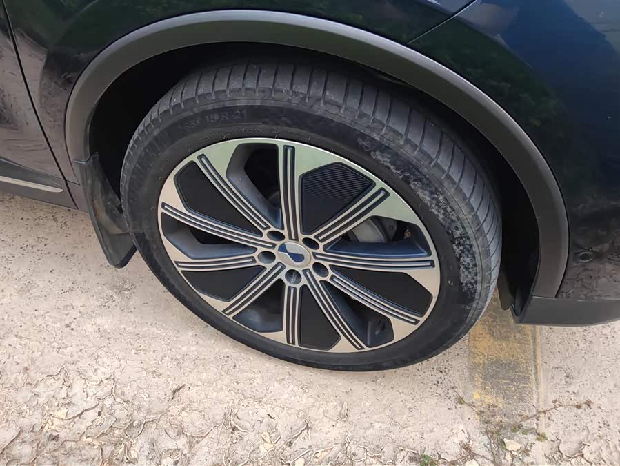 Denza N8 2023 صورة سيارة #7