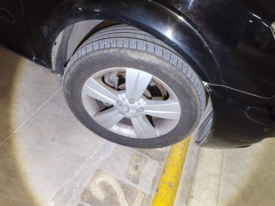 奔驰 唯雅诺 2013 汽车图片 #7