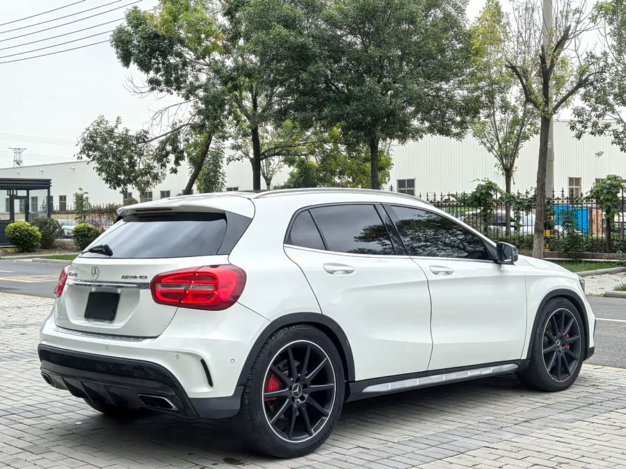 Mercedes-Benz GLA AMG 2015 car image #7