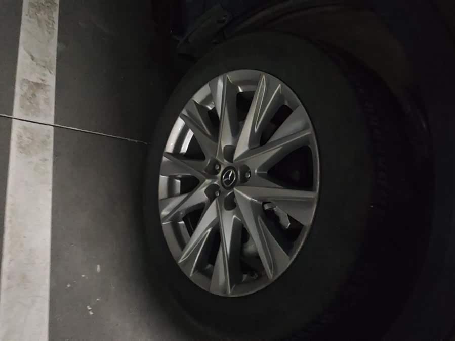 Mazda CX-8 2019 immagine di auto #7