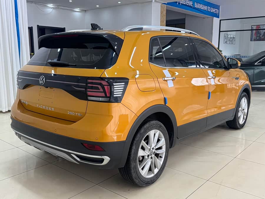 Volkswagen T-Cross 2021 #7 Volkswagen T-Cross 2021 car image #7