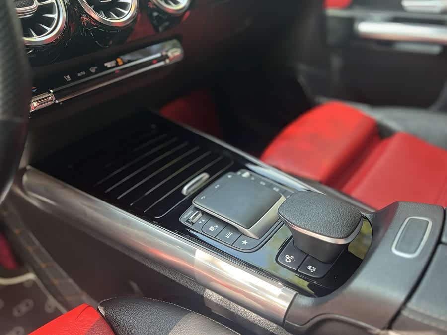 Mercedes-Benz GLA AMG 2021 car image #7