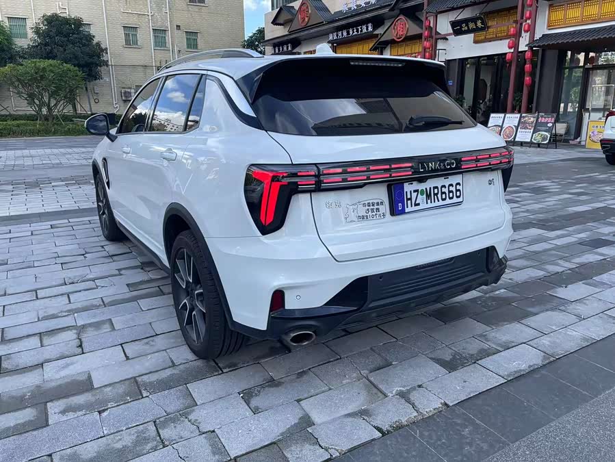 Lynk & Co 01 2023 image de voiture #7